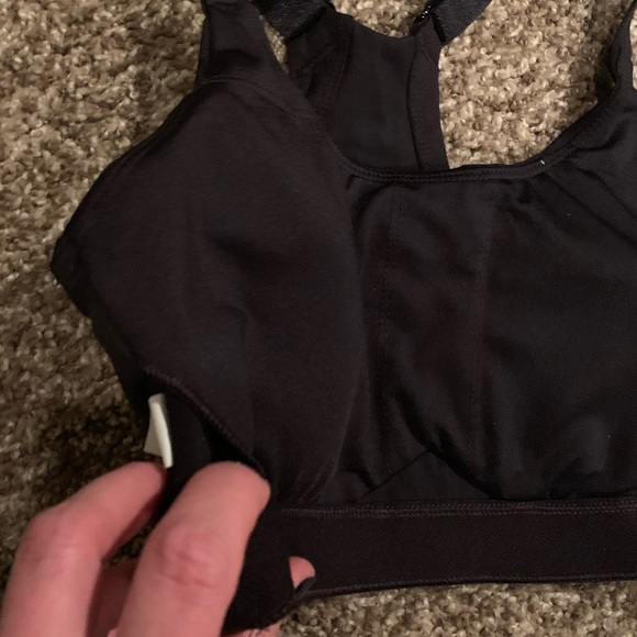 New! Tek Gear® Adjustable Medium-Impact Sports Bra - Picture 6 of 7